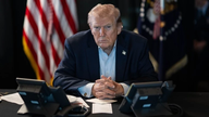 Trump gav Iran 'et par dage' til at få et 'ordentligt svar'.