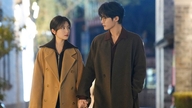 تم ترشيح الدراما الرومانسية التي يقوم ببطولتها دان جيانسي ولي لان دي لجائزة النسر الذهبي.