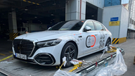 Den nye Mercedes-Benz S-Klasse er dukket op i Vietnam.