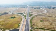 Et nærmere kig på den nyåbnede nord-syd-motorvej gennem Dak Lak.