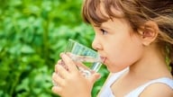 Cara mengatasi kepanasan musim panas untuk pelajar: Apa yang perlu diminum selain teh buih dan soda manis?