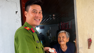 Ho Chi Minh City: Matka lähes satavuotiaan naisen henkilöllisyystodistuksen myöntämiseksi.