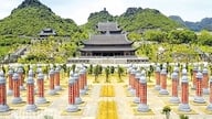 Tam Chúc - kansanuskomusten ja buddhalaisuuden maa