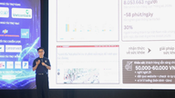 Studerende fra Hanoi National University bringer deres AI- og teknologiske idéer til en startup-konkurrence.