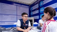 Taklukkan bidang STEM dengan ketekunan dan pemikiran kreatif.