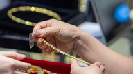 Harga emas hari ini (3 Juli): Tertinggi dalam lebih dari dua minggu
