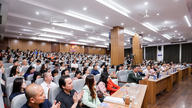 Mengambil tindakan untuk menciptakan universitas yang bahagia di Vietnam.