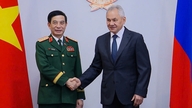 General Phan Van Giang: A cooperação em defesa e no setor de petróleo e gás são pilares importantes nas relações entre Vietnã e Rússia.