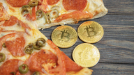 Bitcoin-pris i dag, 23. maj 2026: Fejrer 16 år med 'Bitcoin Pizza Day'