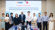A Universidade Industrial de Hanói trabalha em conjunto com o Diretor da ACCA para a região do Sudeste Asiático Continental.