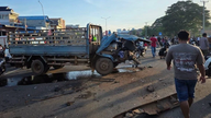 Cambodja: To forfærdelige ulykker i morges efterlader 14 døde og 93 sårede.