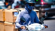 Hai Phong ساحلی علاقوں میں گرج چمک کے ساتھ مقامی طور پر گرمی کی لہر کا تجربہ کرتا ہے۔