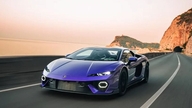 Lamborghini CEO: Elektriske superbiler kan endnu ikke erstatte spændingen ved benzinmotorer.