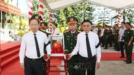 Des membres du Comité permanent du Comité central du Parti ont assisté à la cérémonie commémorative et d'inhumation des dépouilles des martyrs dans la province de Ha Tinh.