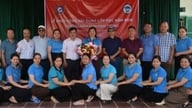 Expatriatii vietnamezi din Europa construiesc săli de clasă pentru copiii din zonele defavorizate din Thai Nguyen.