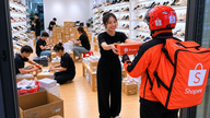 Shopee ja TikTok Shop nostavat jatkuvasti maksujaan: Myyjät kohtaavat valtavaa painetta.