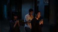 Le Khanh a la chair de poule en racontant le mystère des trois statues qui se sont déplacées toutes seules sur le plateau de « The Ghost of the House ».