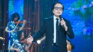 Elvis Phương sort une nouvelle chanson à 81 ans.