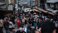 Japan hæver udrejseskatten for internationale besøgende for at håndtere overbelægningen af ​​turisme.