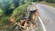 Numerous landslides and mudslides have occurred on National Highway 6 through Dien Bien province.