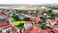 គ្រួសារជាច្រើននៅក្នុងឃុំយ៉ាប៊ិញបានប្រគល់ដីរបស់ពួកគេសម្រាប់គម្រោងអាកាសយានដ្ឋាន។