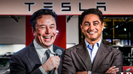 Ved at låne Tesla 1 million dollars, da virksomheden stod over for vanskeligheder, er Elon Musks nære ven på nippet til at blive milliardær.