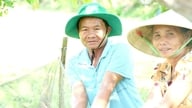Menghidupkan kembali lahan tandus dengan budidaya siput.