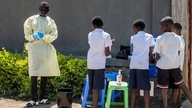 WHO hæver ebola-alarmniveauet.