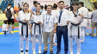 Dua ahli silat dari Gia Lai bertanding di Kejohanan Taekwondo Asia.