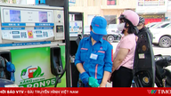 តម្លៃសាំង E10 ធ្លាក់ចុះជាង ១០០០ ដុង/លីត្រ។