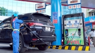 Thực hư chuyện phải ‘lắc xe’ trước khi dùng xăng E10?