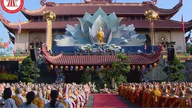 Lad os nyde dette smukke digt: Fejring af Buddhas fødselsdag
