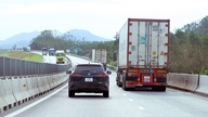 Revizuirea foii de parcurs pentru modernizarea autostrăzilor expres investite în proiecte etapizate.