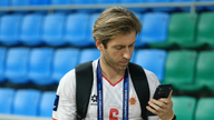 Ironinen skenaario CAHN Clubin ulkomaalaispelaajalle, Stefan Maukille.