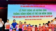 Hong Ha Ward menandatangani komitmen untuk menyelaras pengurusan dan penjagaan kanak-kanak semasa musim panas
