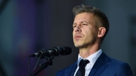 Ungarns nye statsminister erklærer ingen våpenhjelp til Ukraina.