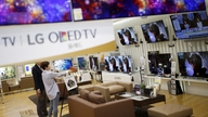 Planlægger LG at sælge sin tv-forretning til et kinesisk firma?
