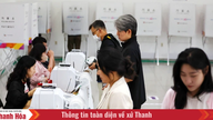 Pengundi Korea Selatan membuang undi awal untuk pilihan raya tempatan.