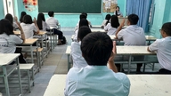Ho Chi Minh Cityssä sijaitseva lukio valittiin taloustieteen ja oikeustieteen opetuksen kartoittamiseen.