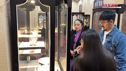 Pourquoi la collection de plus de 120 artefacts royaux de la dynastie Nguyen est-elle située à Da Lat ?