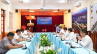 En delegation fra Muong Et-distriktet (Laos) besøgte og arbejdede i Bao Thang kommune.