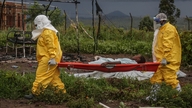 De ebola-situatie wordt complexer; het ministerie van Volksgezondheid geeft een nieuwe waarschuwing af.