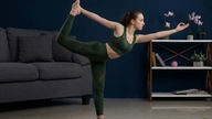 5 yogapositioner du bör göra om du vill gå ner i vikt på sommaren.