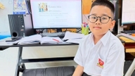 Anak ajaib kelas tiga dengan sederet penghargaan nasional dan internasional yang mengesankan.