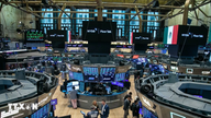 Wall Street når rekordhøjder takket være tech-aktier, på trods af stigende inflationsrisici.