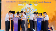 ClassUp bringer 'Intellectual Arena' til Nghe An, Hung Yen og Quang Ninh og starter en bevægelse for at lære engelsk blandt gymnasieelever.