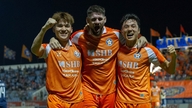 ຕາຕະລາງຖ່າຍທອດສົດ V-League ຮອບທີ 25: ການຕໍ່ສູ້ທີ່ດຸເດືອດໃນການຕົກຊັ້ນ