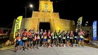 Courir à travers la nature sauvage pour raconter l'histoire du patrimoine.