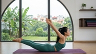 10 yogastillinger til at stramme mavemusklerne og effektivt reducere taljemålet.