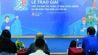 การประกวดออกแบบโปสเตอร์ประชาสัมพันธ์สำหรับการประชุมสหภาพเยาวชนแห่งชาติ: จังหวัดดงไน มีทีมที่ได้รับรางวัล 1 ทีม และบุคคลที่ได้รับรางวัล 1 คน